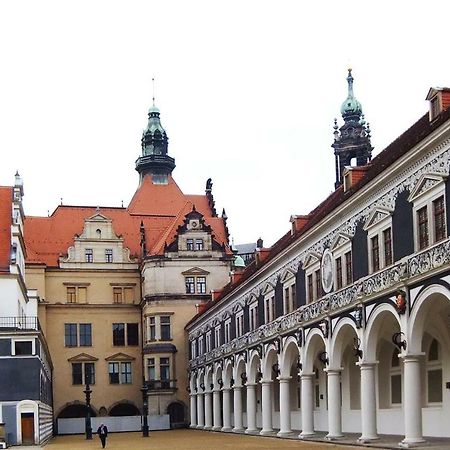 F1 - Kunst Und Design Dresden Apartment ภายนอก รูปภาพ