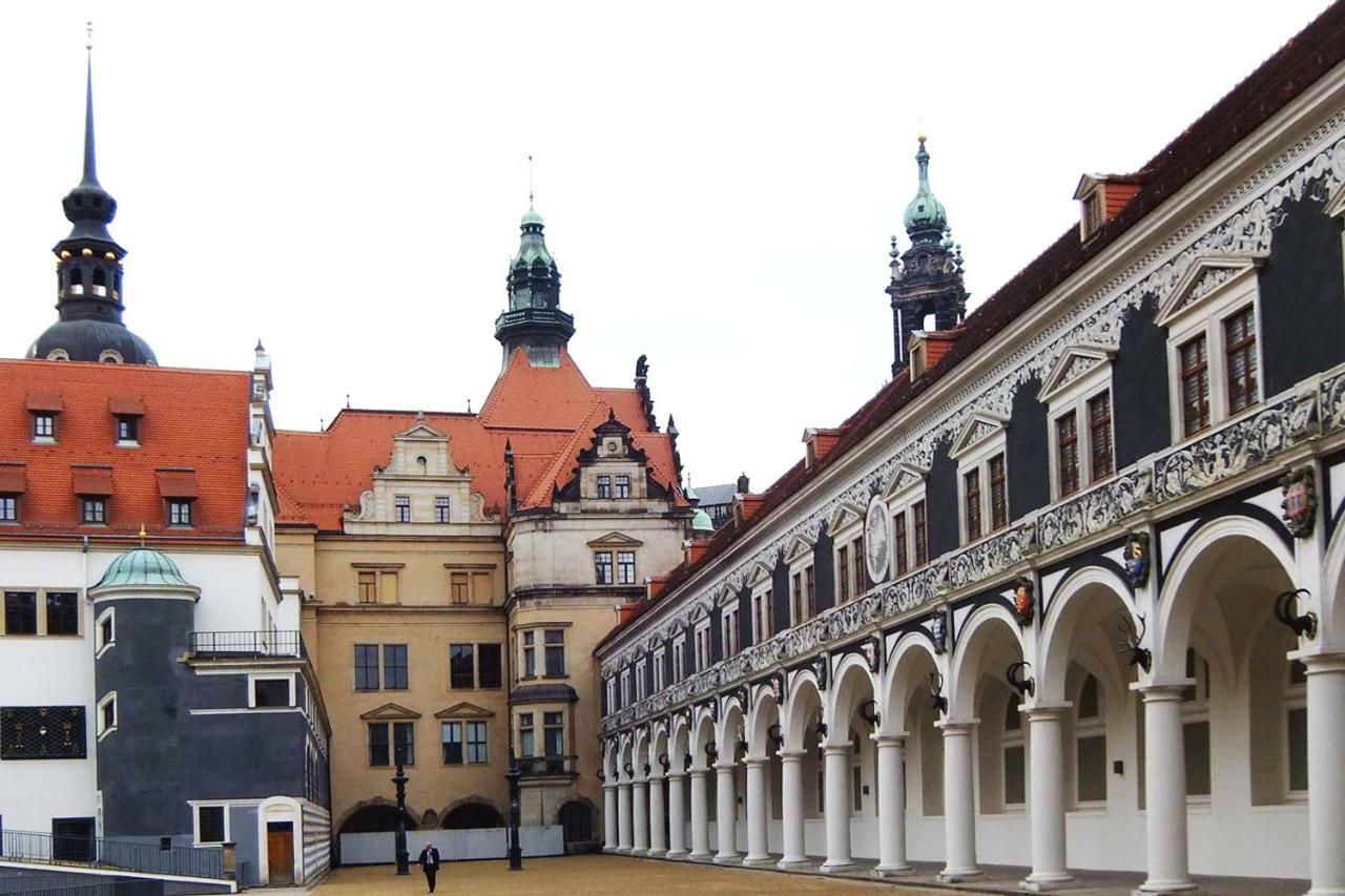 F1 - Kunst Und Design Dresden Apartment ภายนอก รูปภาพ